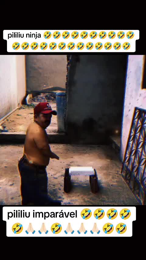 @com&eacute;dia