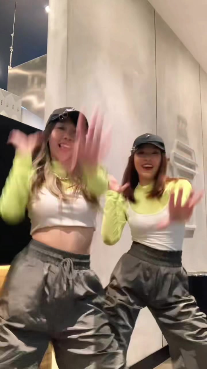 @IdenticalDance
