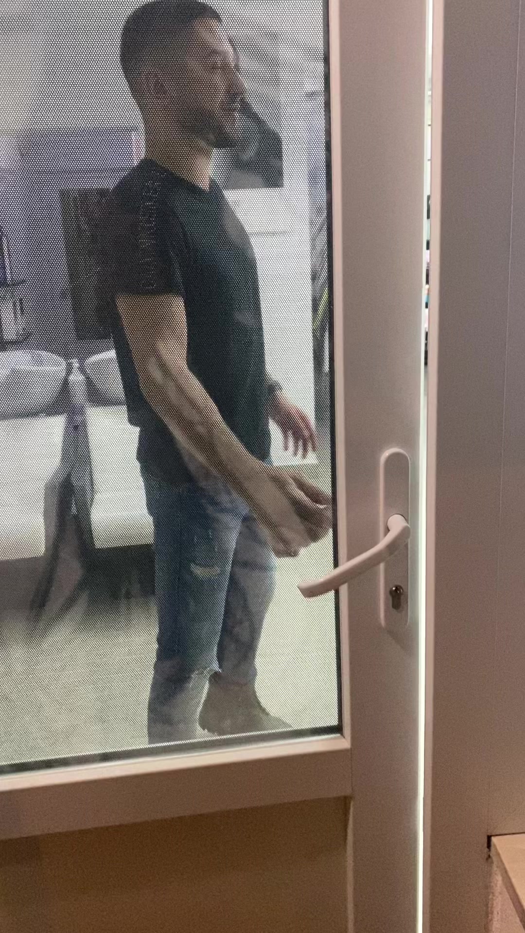 @AK