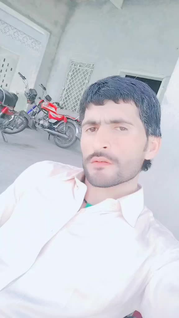 @MUᎫᎯℋℐⅅᏦℋᎯℕ︻╦デ╤━╼