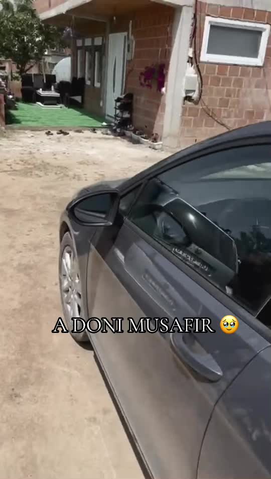 @Hazbie04