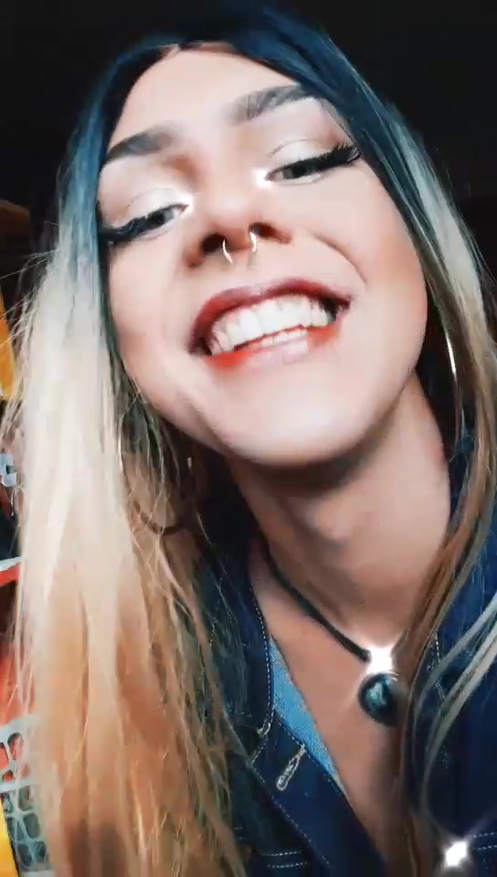 @Trixie_Doll