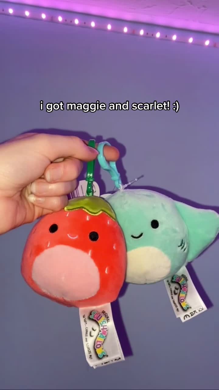 @<3 squishmallows <3