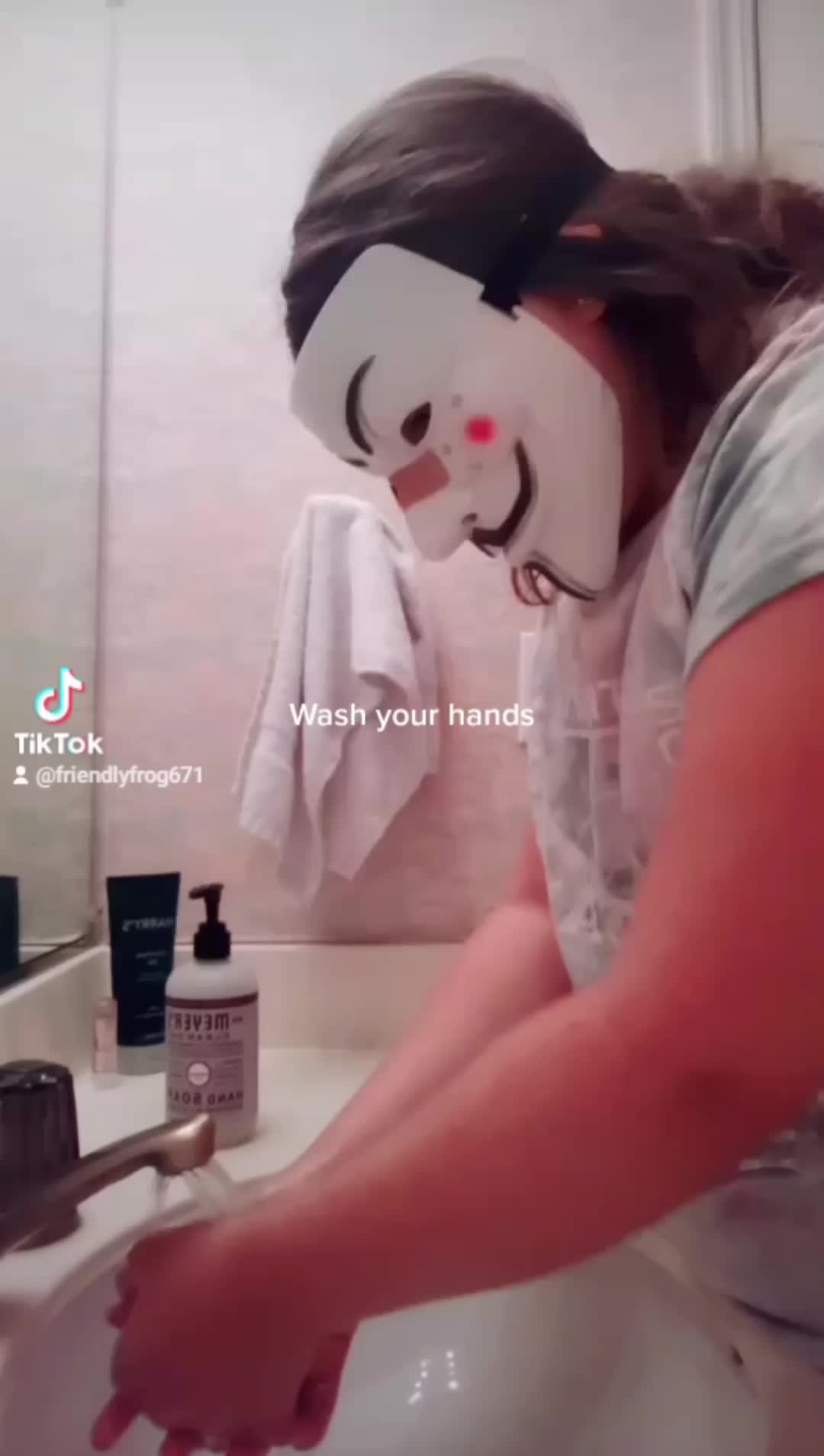 @AnonymousAlienThingz