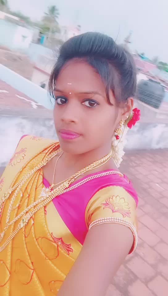 @charumaha