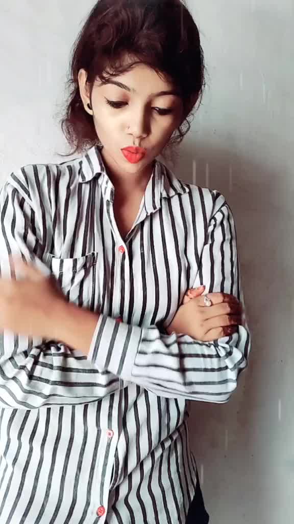 @👑 it'z_shubhi72 👑