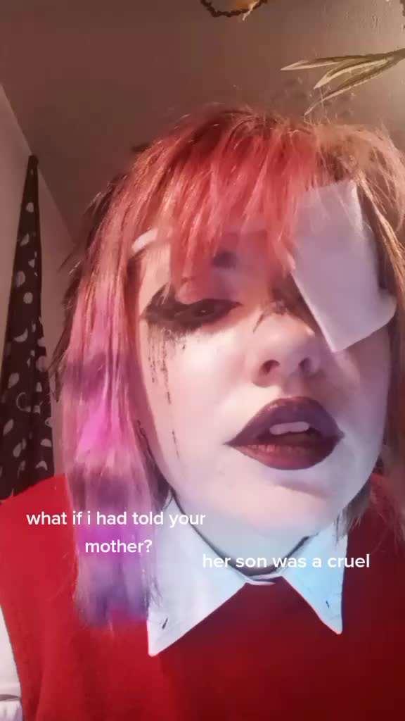 @pluto cosplays <3