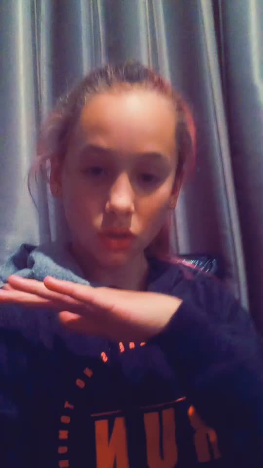 @Blondeeeeeee
