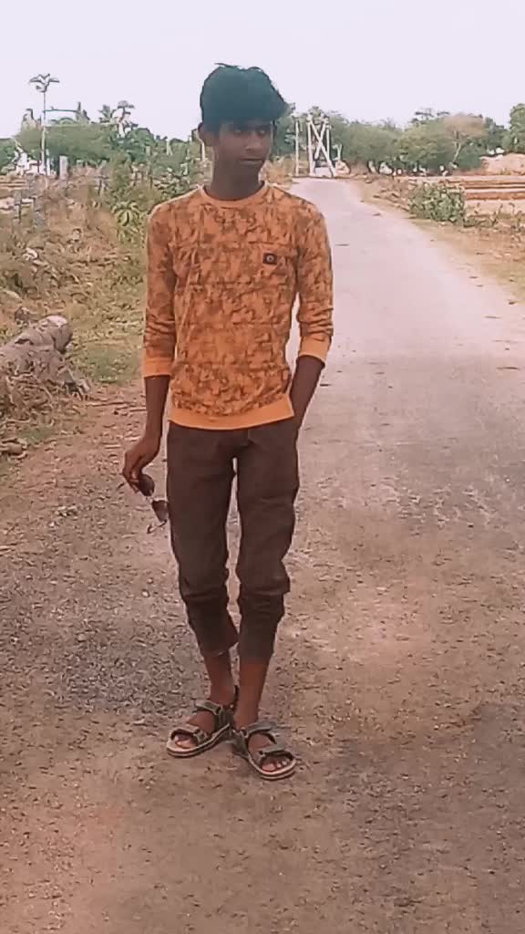 @👉it's_me_👑Naveen👈