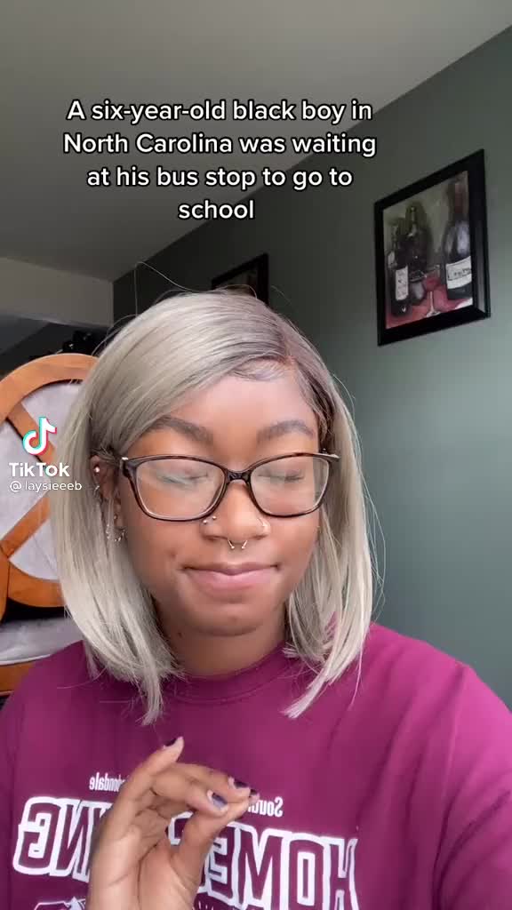 @<(oo)>