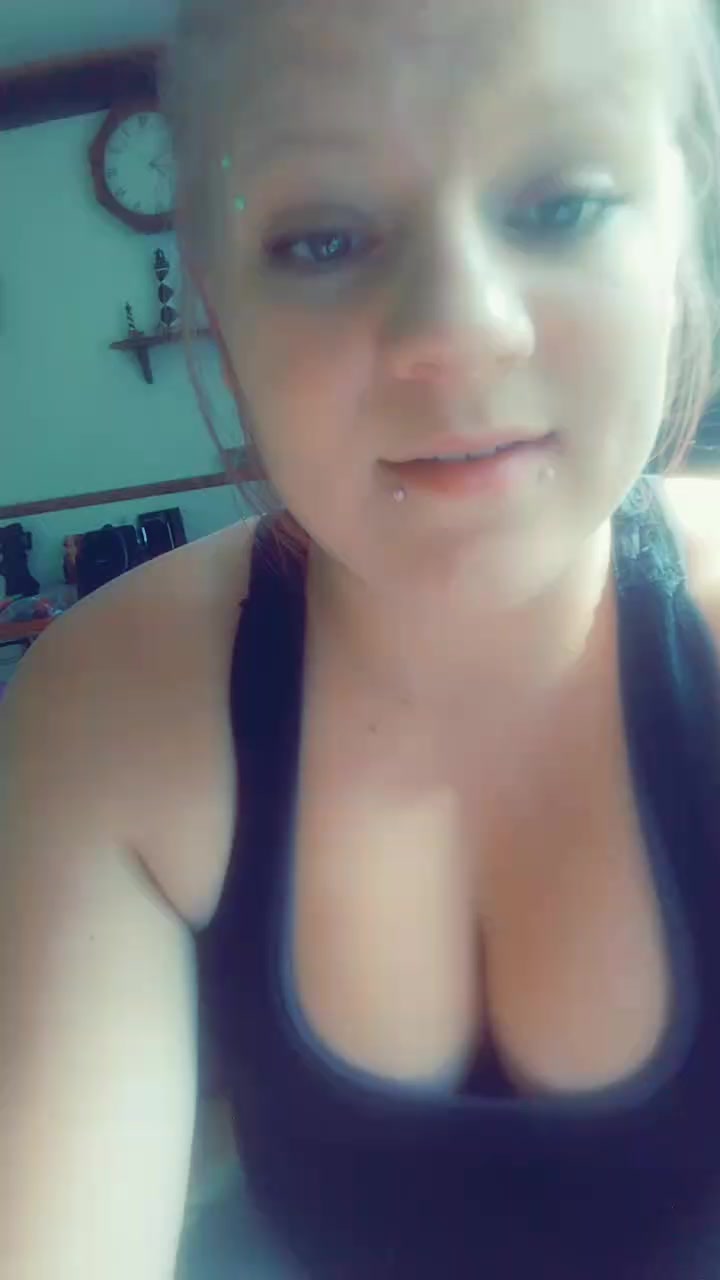 @Truckers Wife