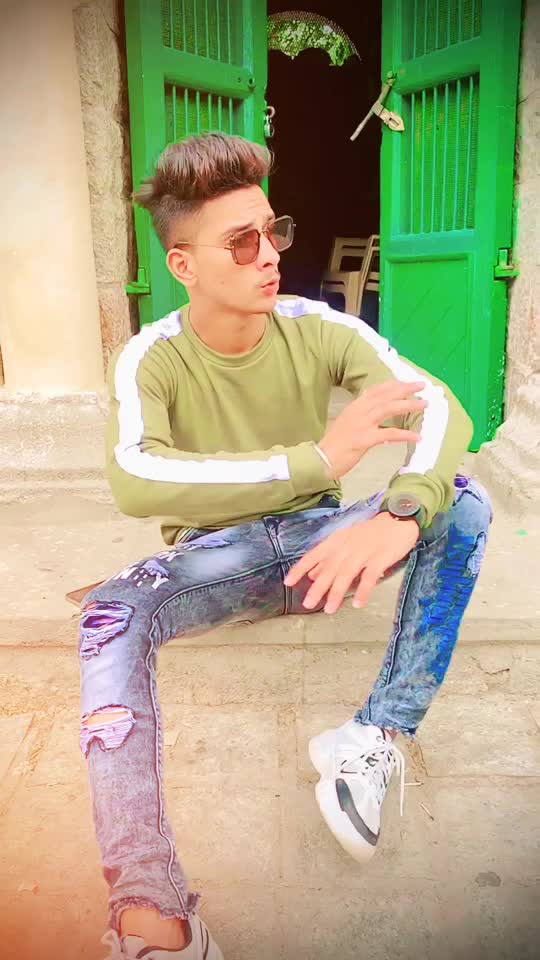 @๐๐ค ุดุงููุฑ ููุงุฒ...๐