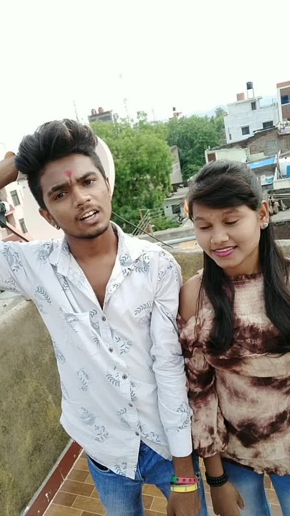 @Ashu Nishu queen