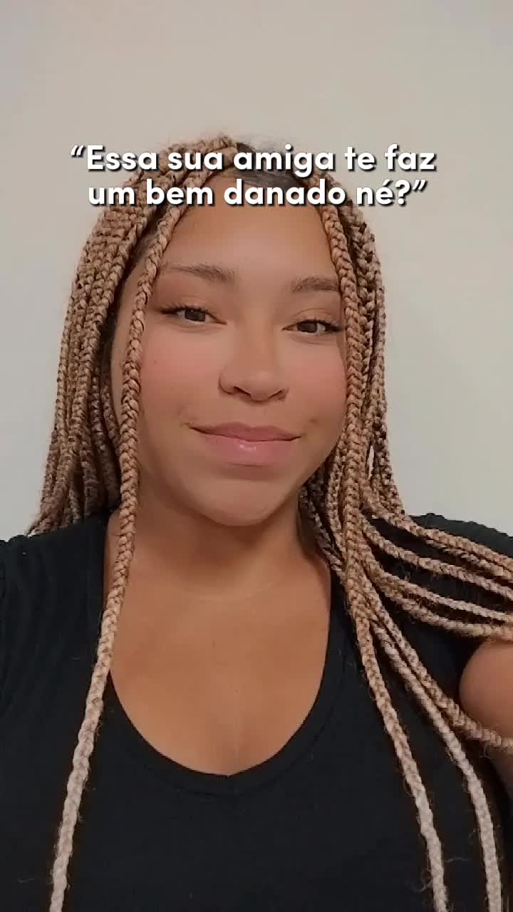 @laisakadyja