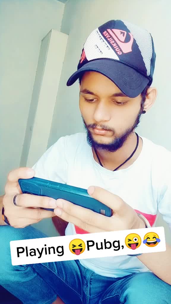 @Åkhíl Rãjpüt ( CHiKU