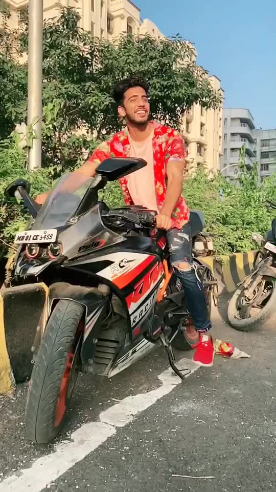 @Vishal Bhatt 👑