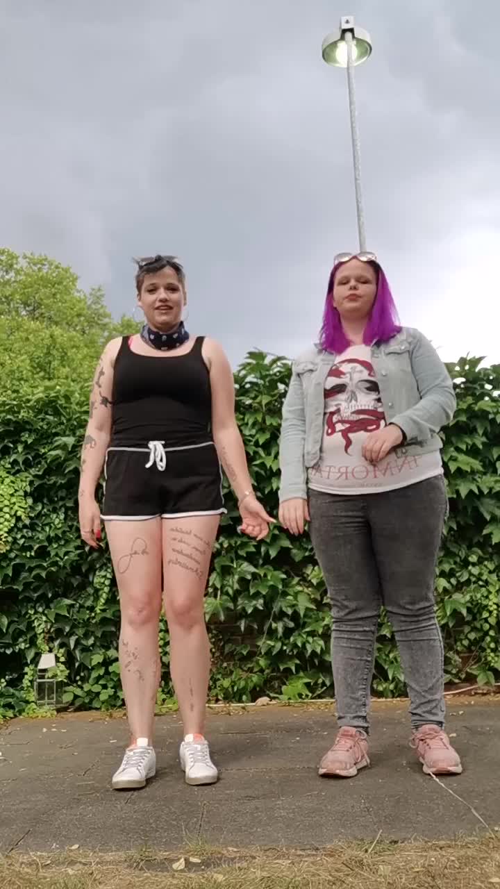 @Mandy und Angie ❤️