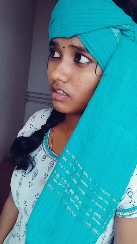 @👑 Keerthana&hearts;️💫