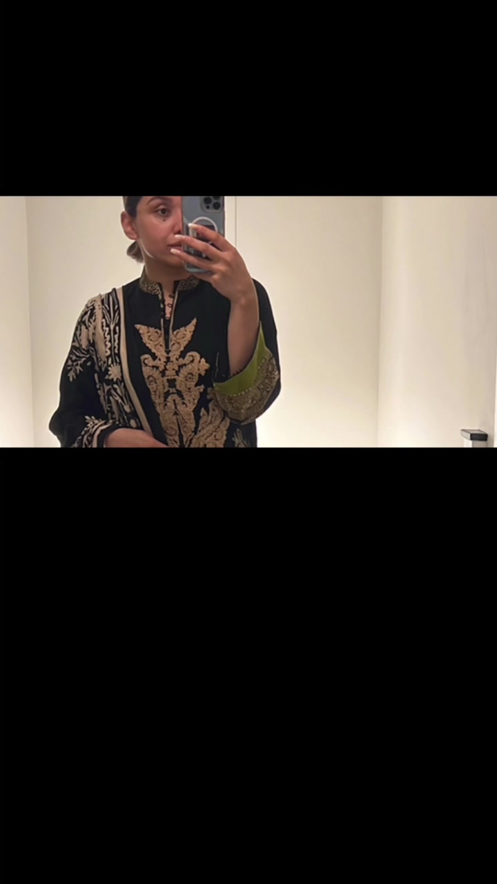 @Vlogs by Salma B