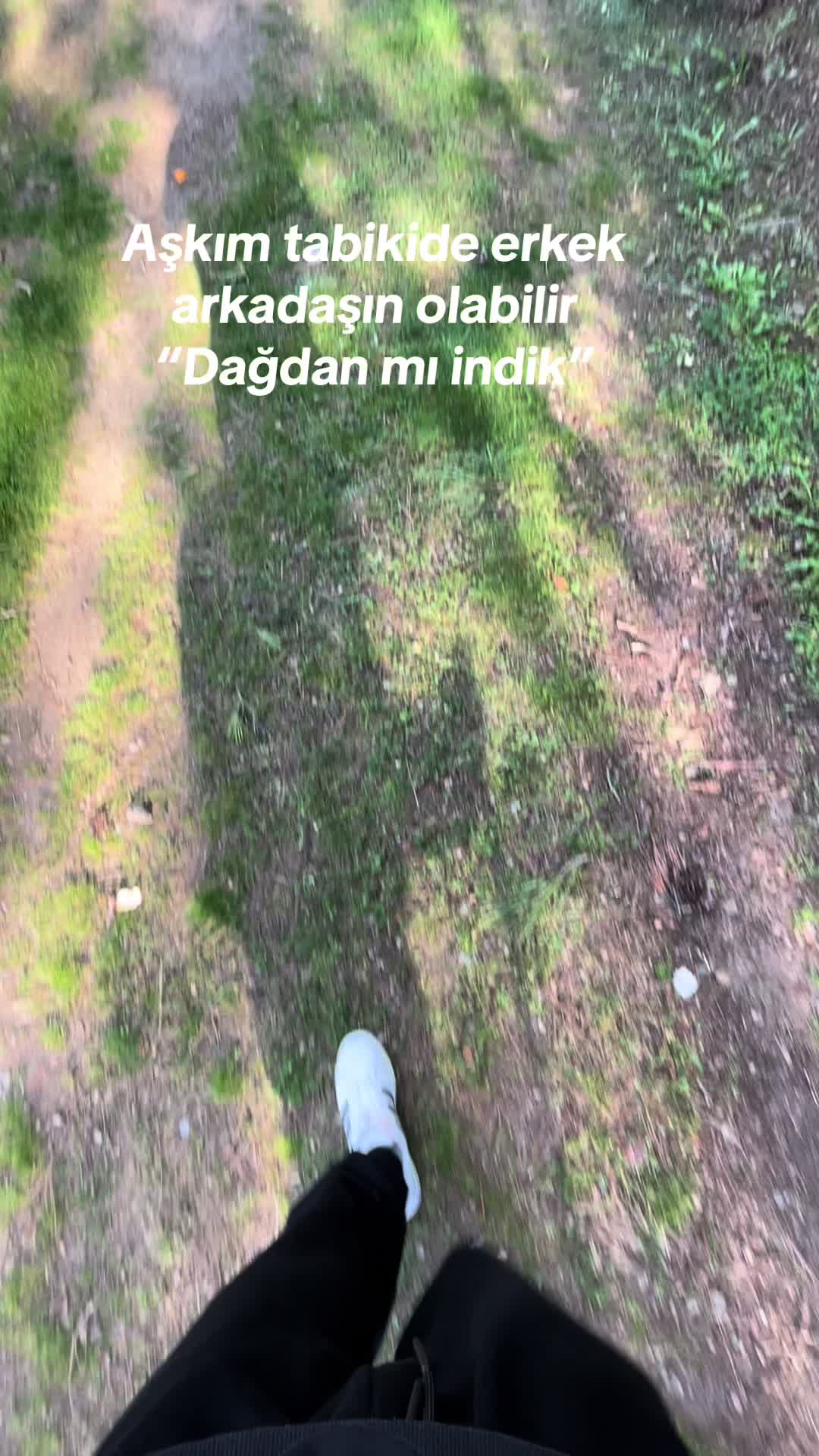 @efeeuyrr