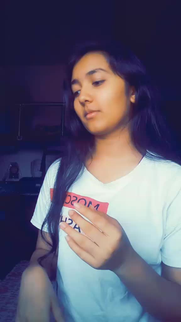 @priyanshi_kathiria