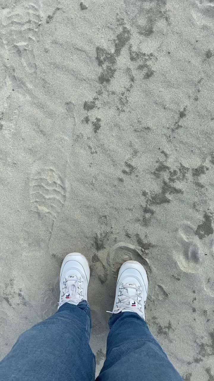 @🖤