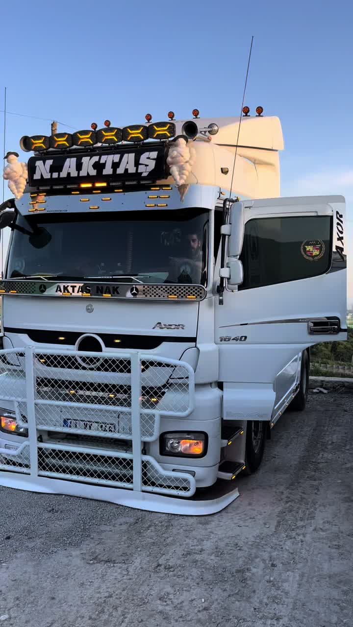 @Aktaş