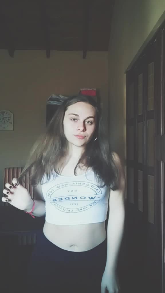@Cammi🌙️