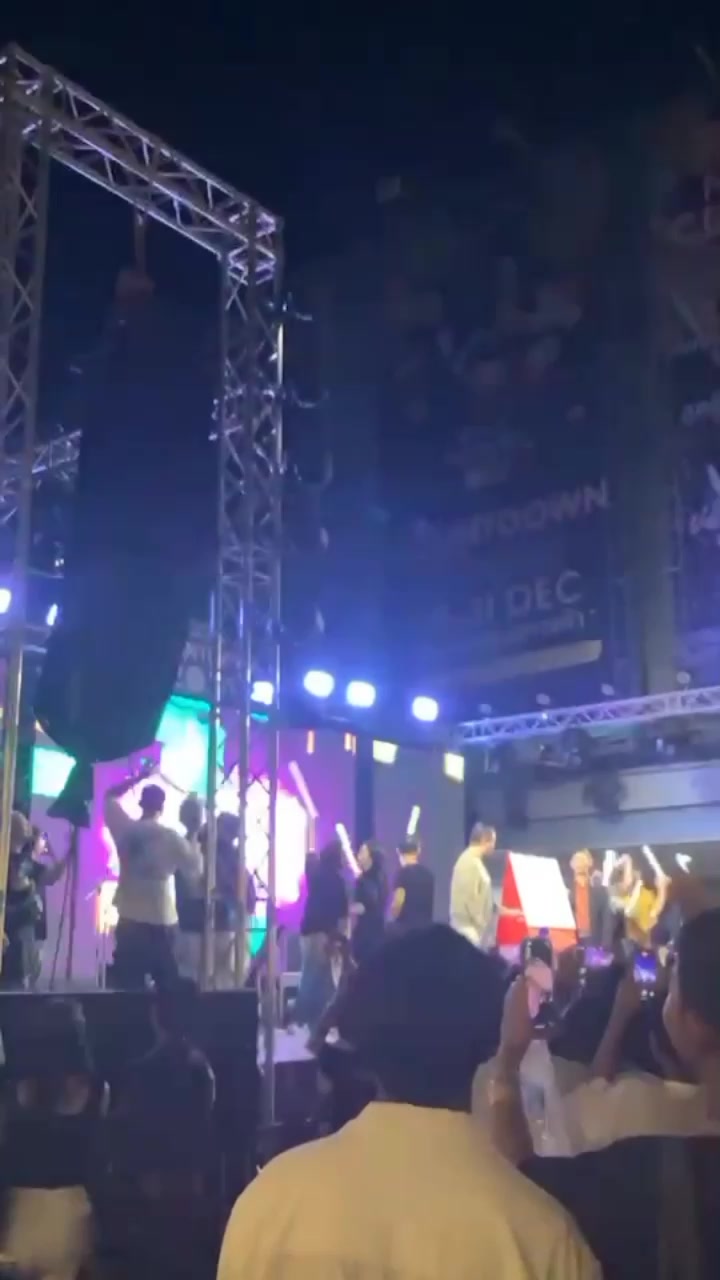 @HAJIMARI