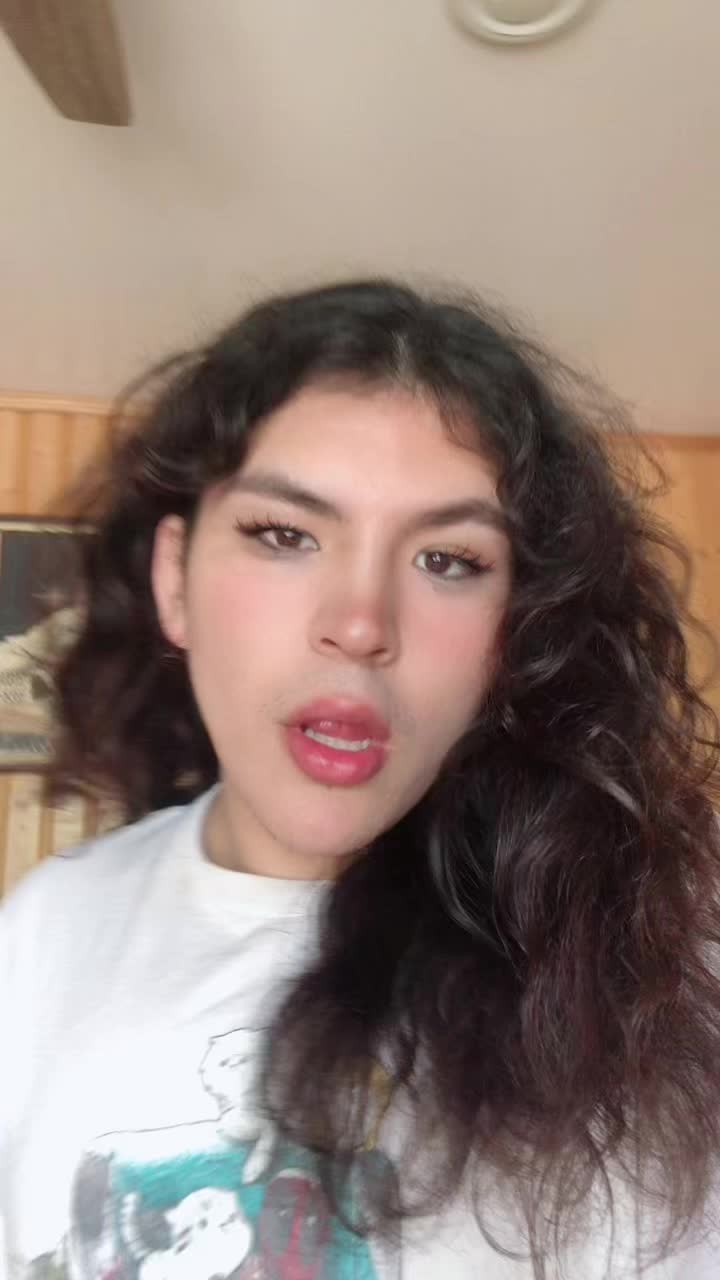 @Bèłłá