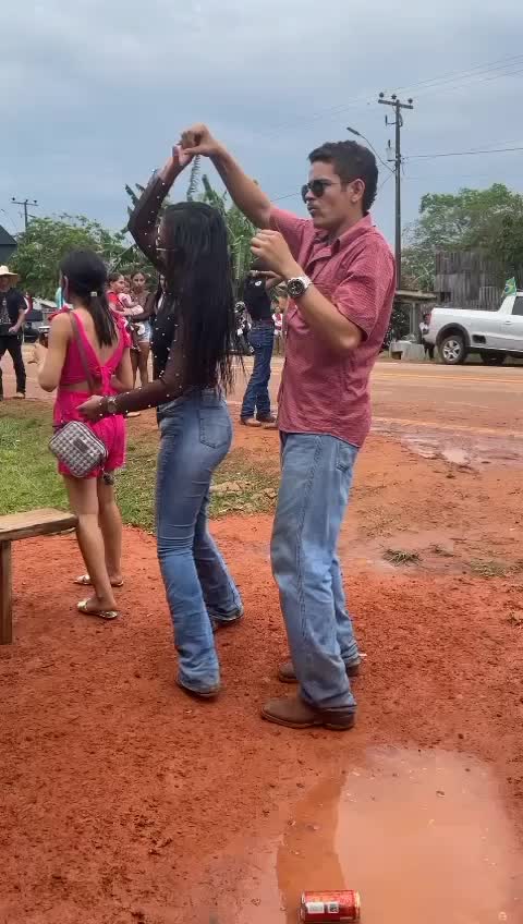 @Danii Melo✨🇧🇷