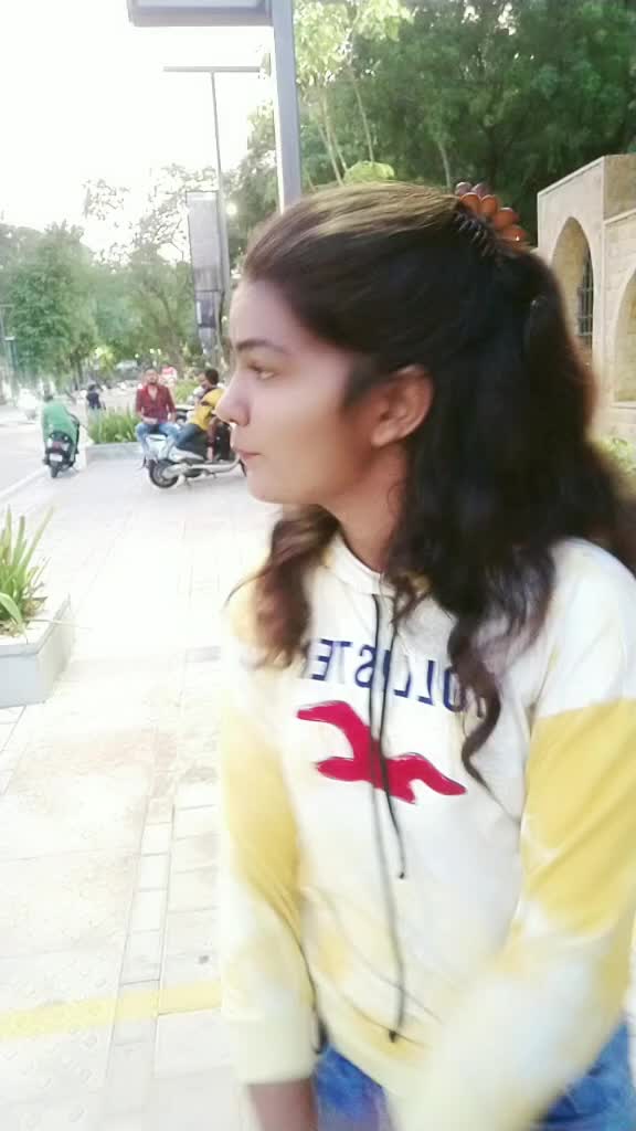 @{{🔥Royal_Nawabi🔥}}