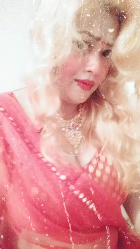 @Desi Queen❤️𝓑𝓜 ❤️