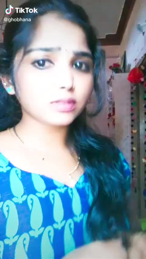 @angry girl shobana