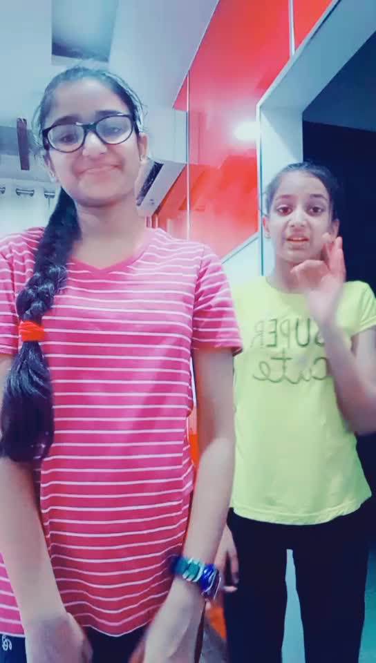 @Tanishka👭Yashika