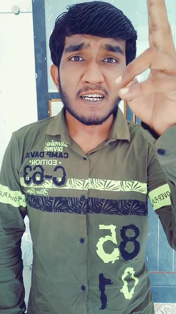 @Gujju Love guru 2