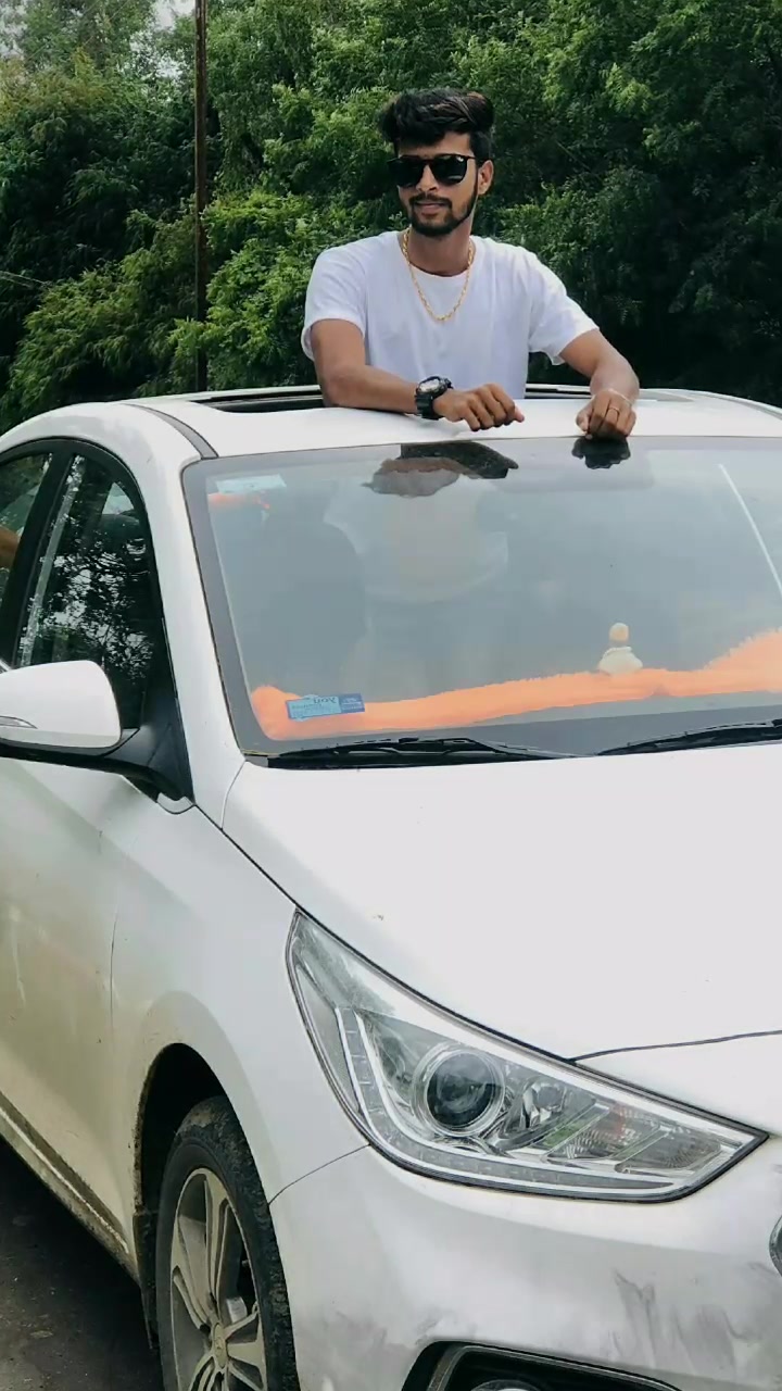 @morehardik