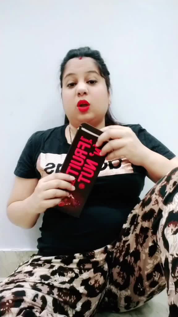 @tinakhurana90
