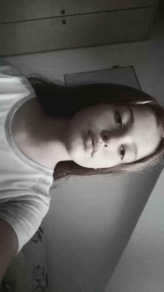 @Ella