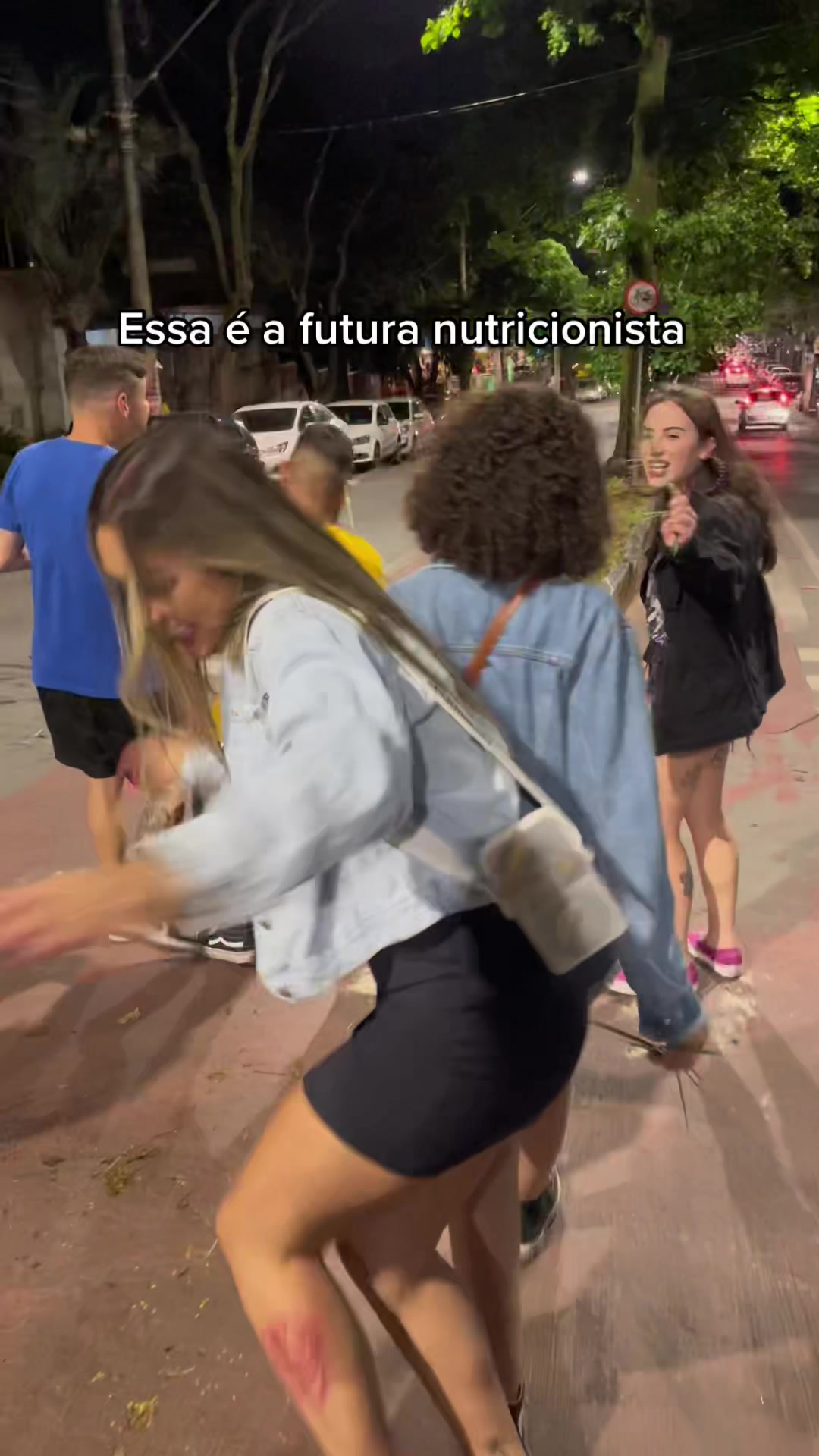 @Ana Paula