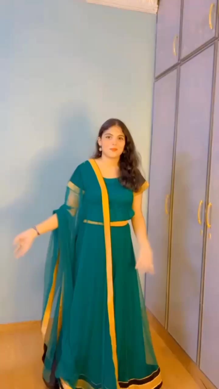 @Khushi_Kumari💘