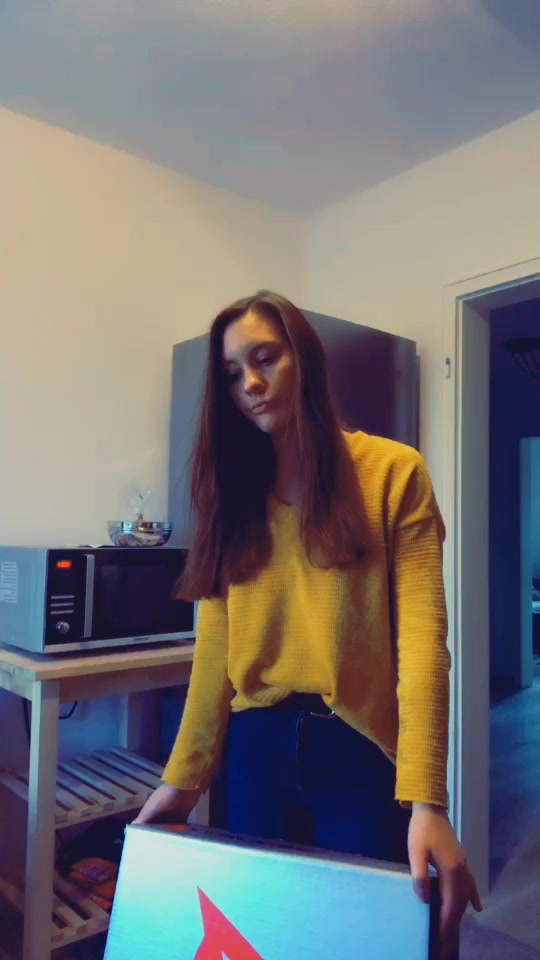 @mandykri_