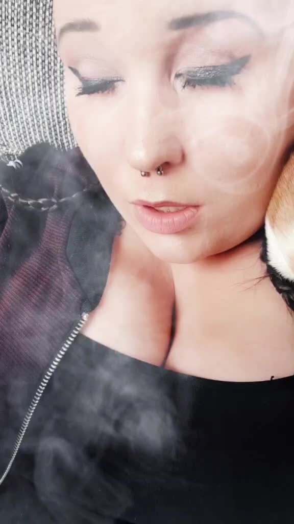 @xChaosQueenx3