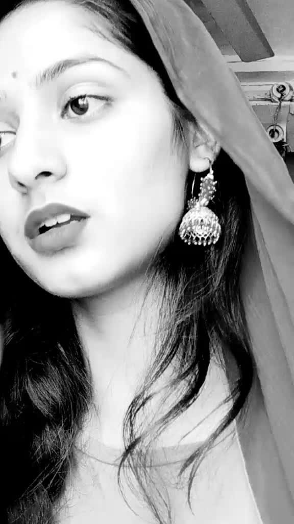 @ms. khandal😘
