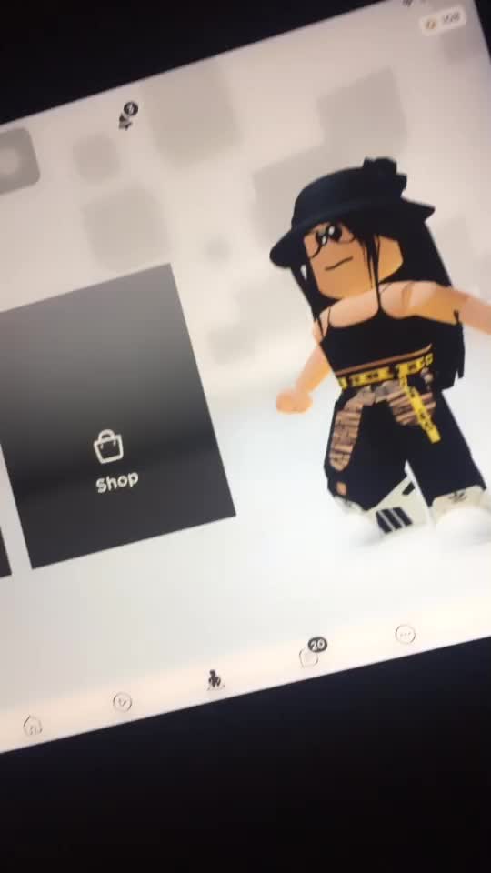 @Roblox🦋
