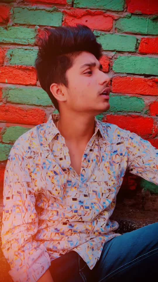 @mr_aaryan_22