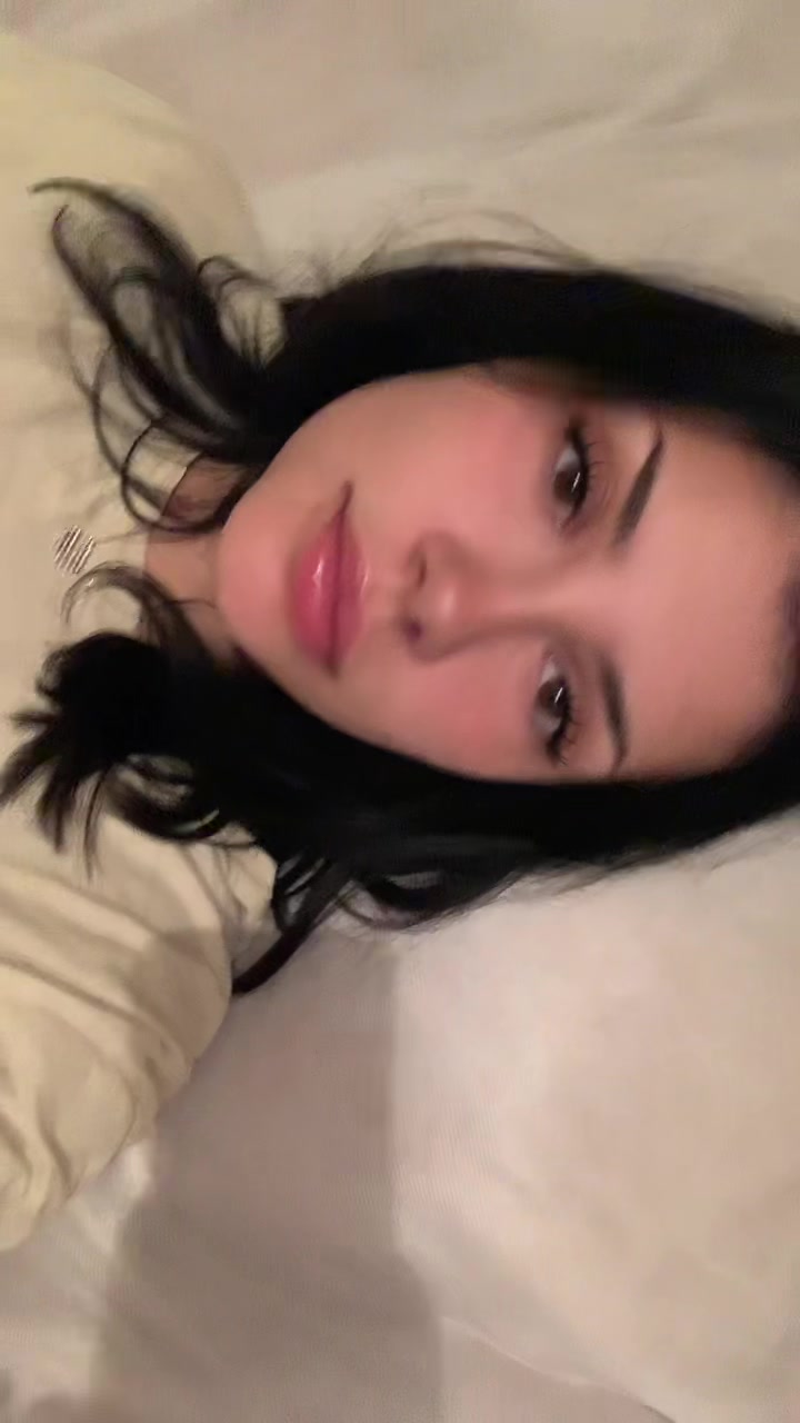 @hanozazzha