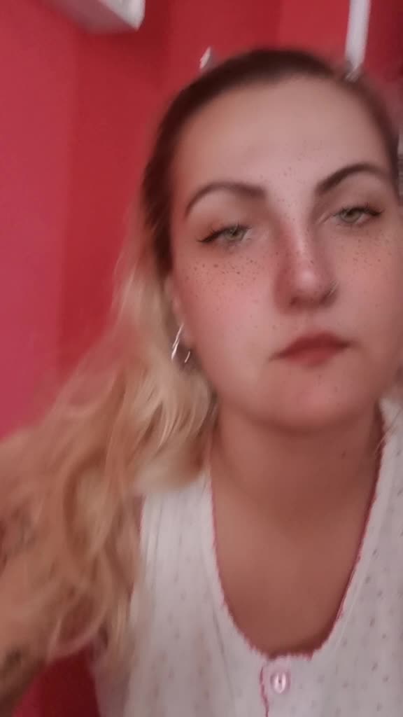 @Sophia