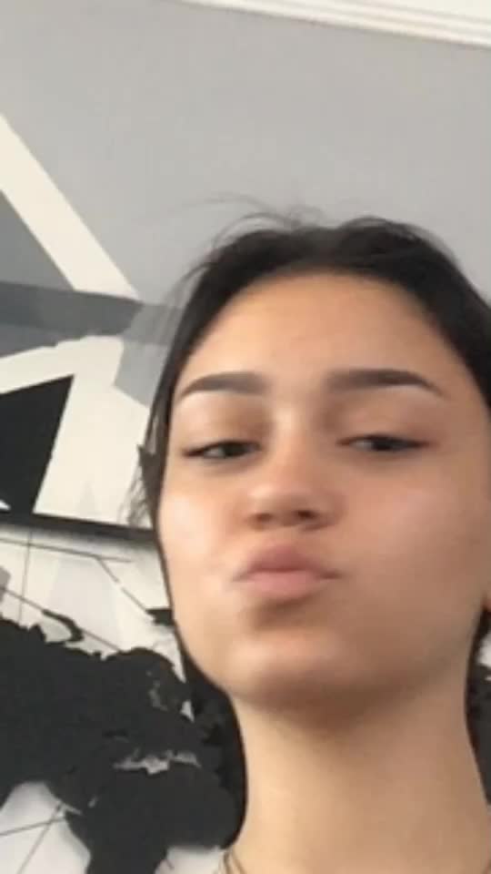@Aleyna Esen