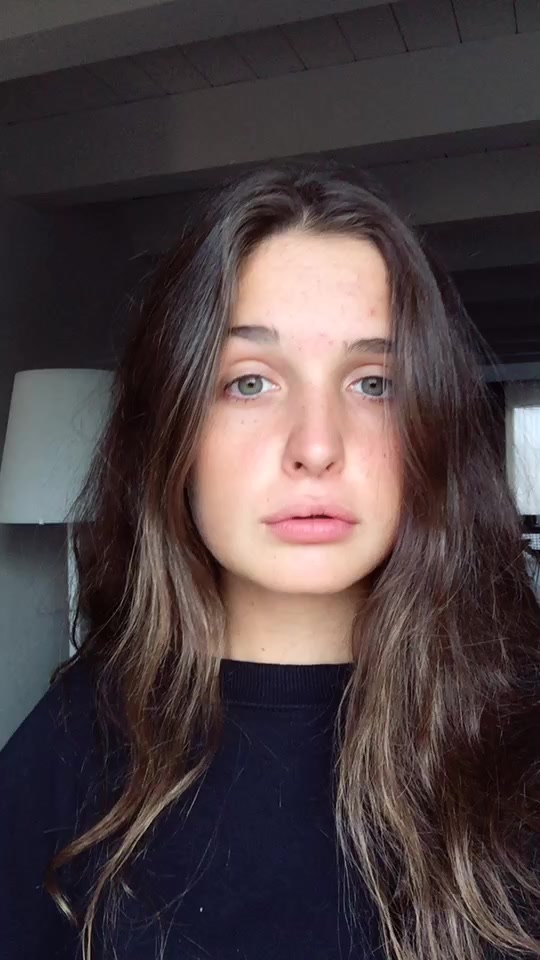 @cami_
